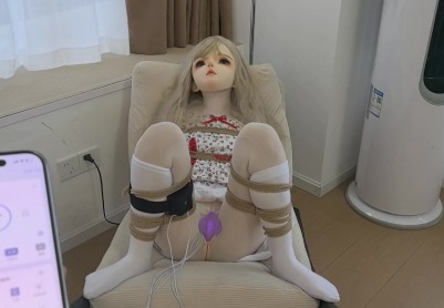 【FXX】她们的故事有了人偶的加入更加锦上添花 双人强高 SP 内入TD 手动抽插 P机快频强高 电击 真空袋超紧高强度ZX昏迷 干醒