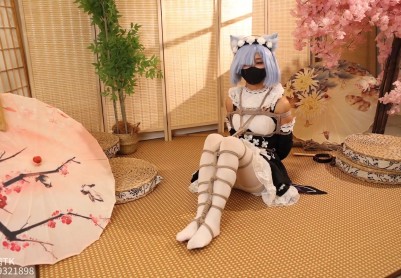 【中二病】白丝雷姆的日式蛇缚体验