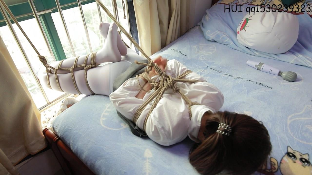HUI9-17330.jpg