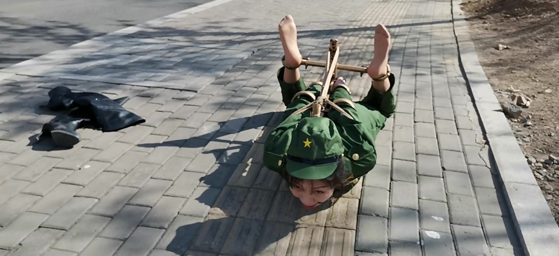 7613.mp4-5.jpg