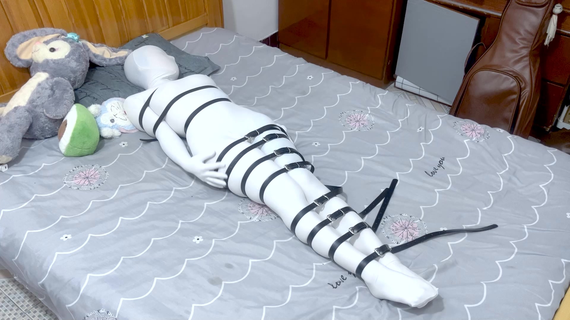 26962----.mp4.0005.jpg
