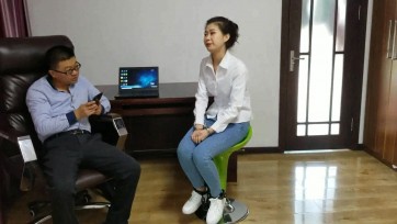 【一往情深】为了不进监狱，色诱警官的女犯sanny