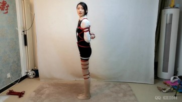 【随心原创】惊艳的新模苏樱 176的大长腿 第一次来工作室的参观和体验