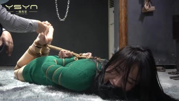 【一绳有你】梓琪 佳作【猎物密室】美女琪琪家中劫持弄到密室紧缚驷马嘟嘴调侃玩弄打屁股挠脚心逃跑失败被弄.死