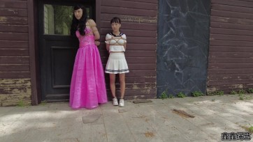 【鑫鑫工作室】果冻布丁和小肉臀户外捆绑