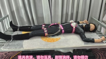 【束心工作室】兰兰金属铠甲套装，贞带防狼装，手拷脚镣拉车，铁床大字固定游戏