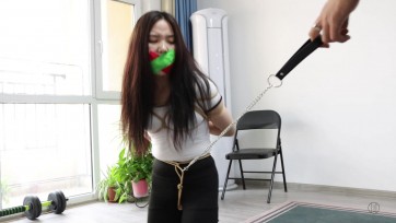 【得意客】特殊的计划之女海王的悲剧 生活中，总有这样的一类人，凭着自己出色的外貌去谈多个对象，带着目的去谈恋爱，一旦男方不能满足她的目的时，就甩掉，重新找一个