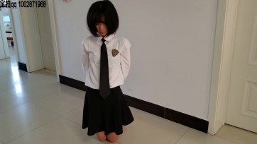 【一往情深】被奴役的女孩