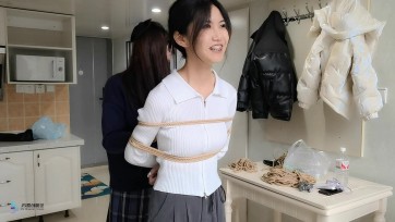【JS】【流星客】白衣清纯妹子体验捆绑/日式