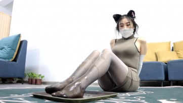 【得意客】《丝袜黏液》性感黑丝与诱人灰丝的黏液包裹 丝袜美足被黏液浇灌包裹 双腿捆绑肆意挠痒 值得收藏